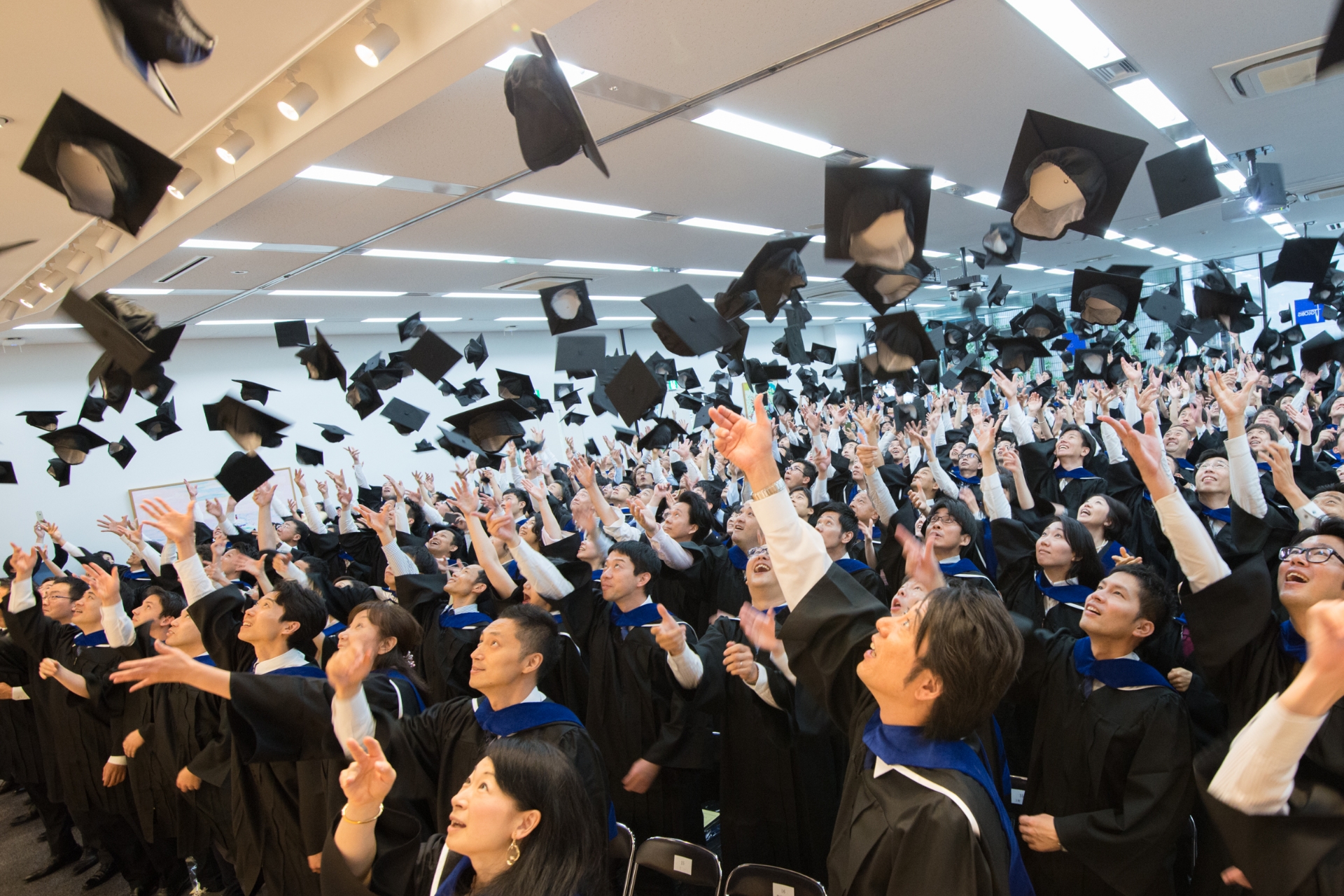 グロービス経営大学院 - 株式会社グロービス